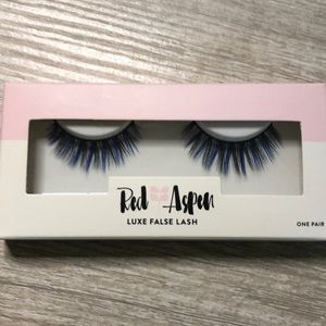 Redaspen navy suzy lash